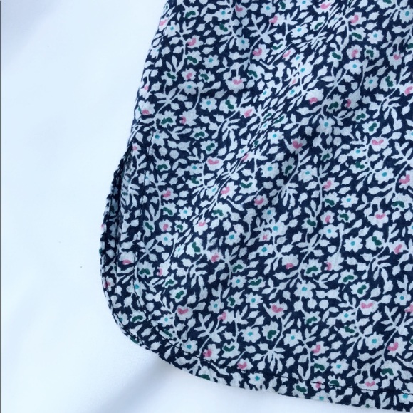 Banana Republic floral print button down shirt - Picture 5 of 6